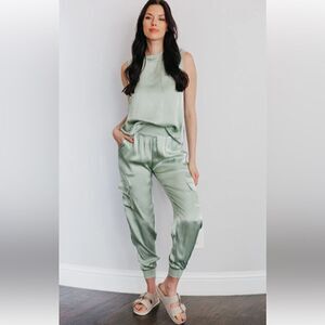 #123 FATE Satin Jogger Set In Peony Pink